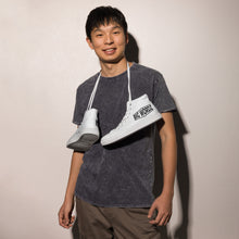 Load image into Gallery viewer, Big Wordz Men’s high top canvas shoes